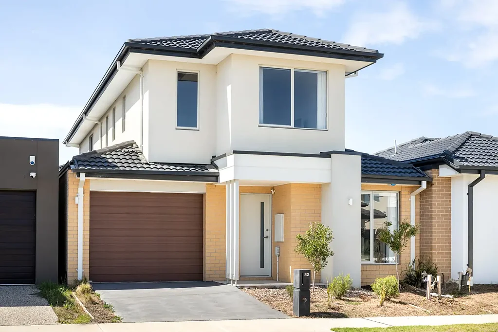 Berwick 4Zimmer Contemporary Elegance Meets Family Comfort
