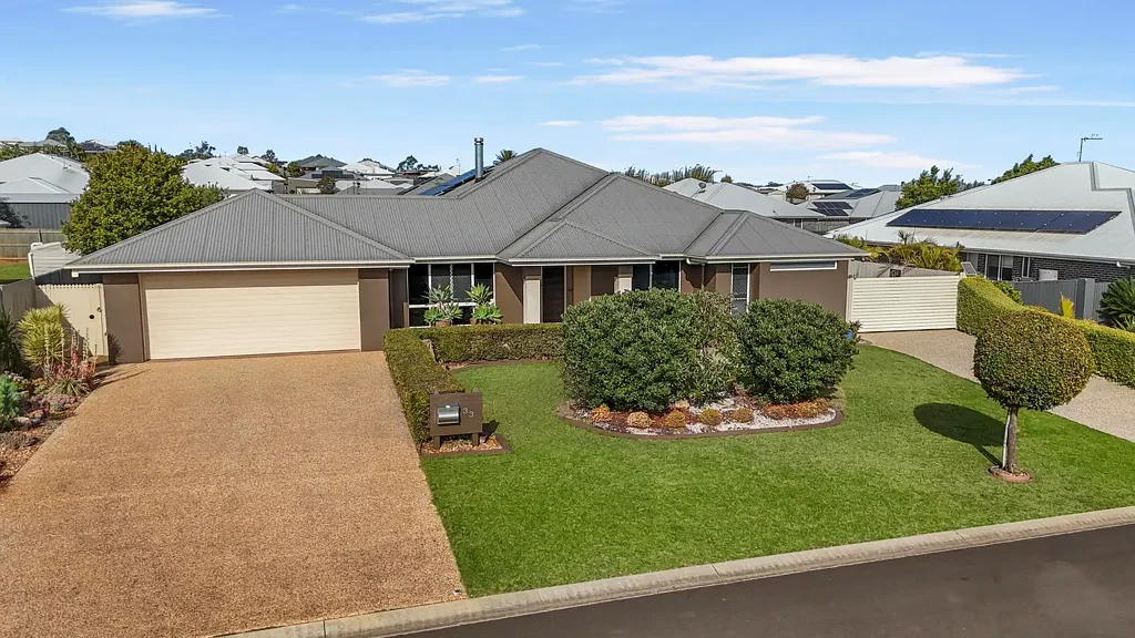 Kleinton 4બેડરૂમ Quality-Built Family Living with Exceptional Caravan, Shed and Vehicle Access!