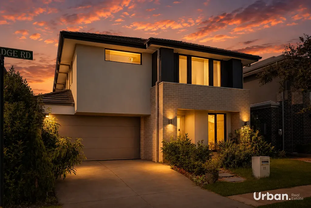 Oran Park 4ห้องนอน Elegant Modern Family Living with Expansive Living Spaces