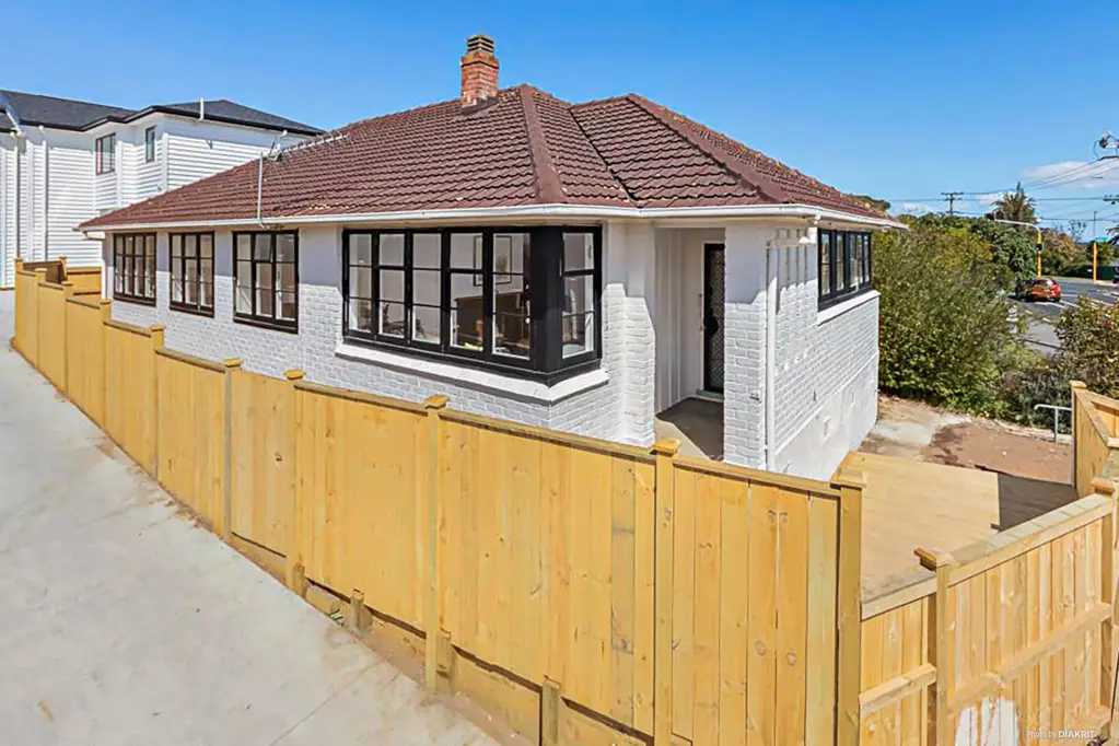 Avondale 4غرفة نوم Solid Brick & Tile – Ideal for Investors & Fir...