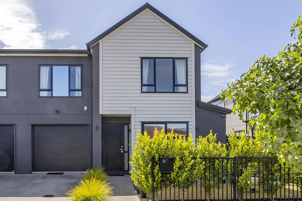 Kumeu 4 Slaapkamer Floor Area: 214sqm (M or L) of Grandeur