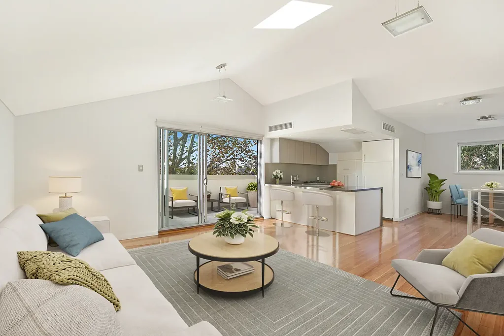 Split-level Three-bedroom Apartment  - Recently Updated