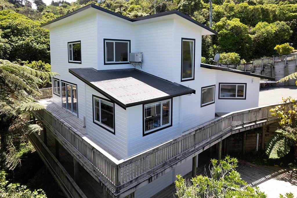 Maungaraki 5ਬੈੱਡਰੂਮ PRIVATE LOCATION! SPACIOUS FAMILY HOME AWAITS