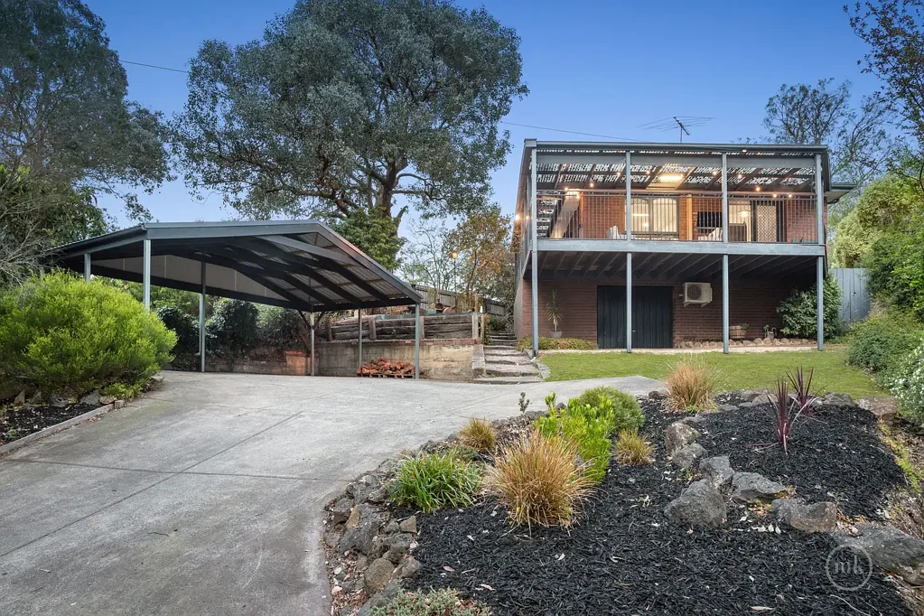Diamond Creek 3 Slaapkamer Light-filled and private with soothing views