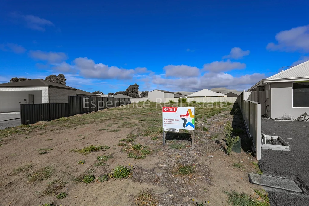 13 Hastings Crescent, Castletown, WA 6450