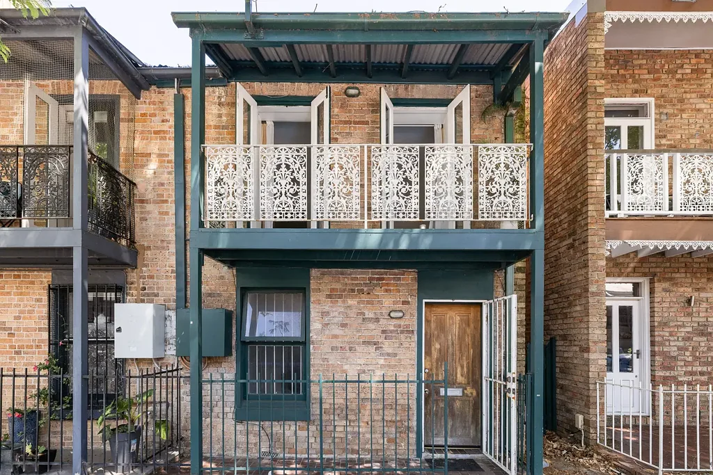 Woolloomooloo 3Kwarto Classic city-fringe terrace with leafy courtyard garden