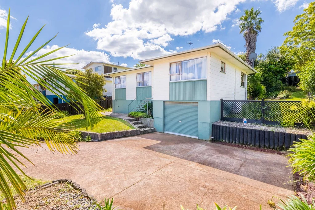 3 Bedroom house with single garage
