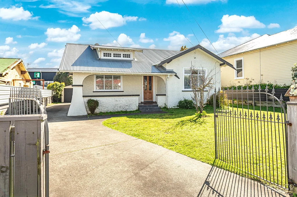 6 Koromiko Road, Gonville, Wanganui, Manawatu / Whanganui