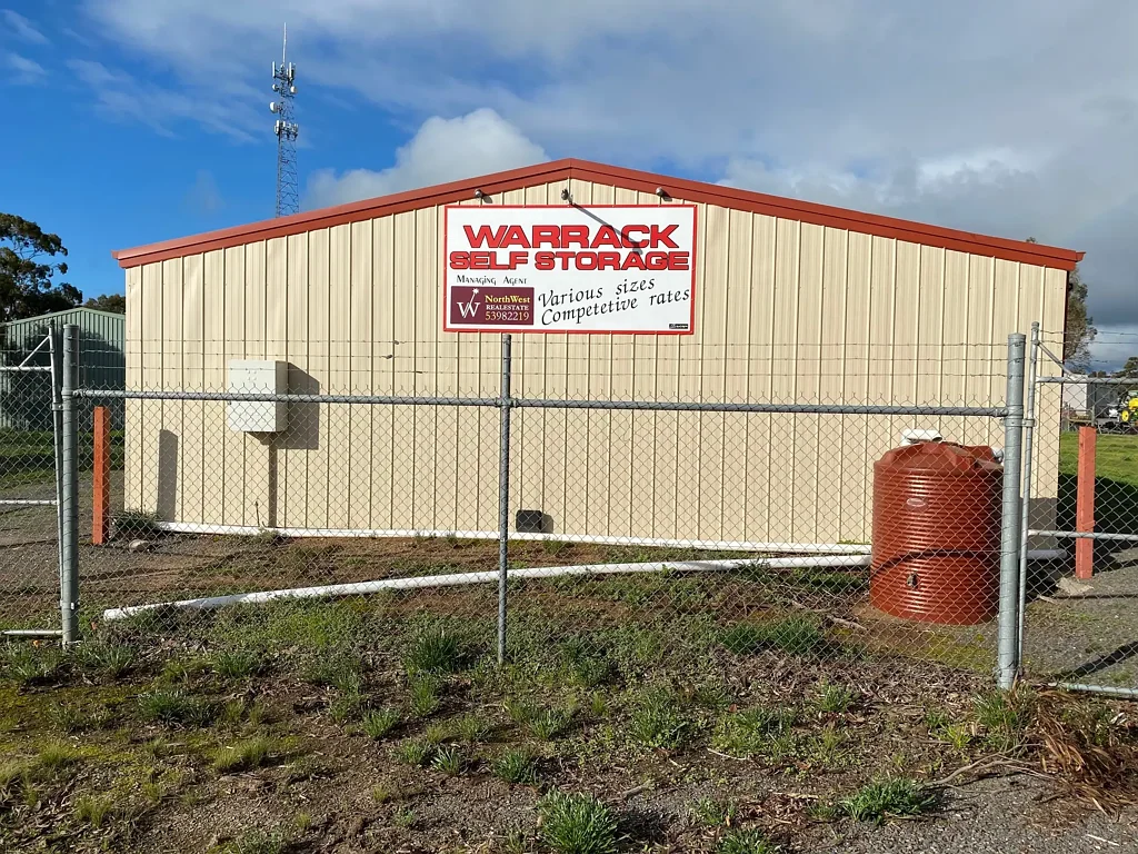 FOR LEASE -INDIVIDUAL STORAGE UNITS IN WARRACKNABEAL