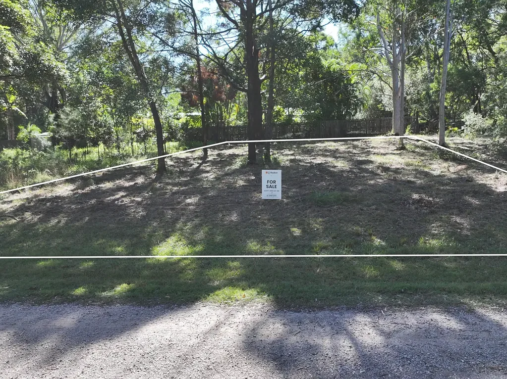 Russell Island GREAT BUILDING BLOCK WITH HUGE POTENTIAL!