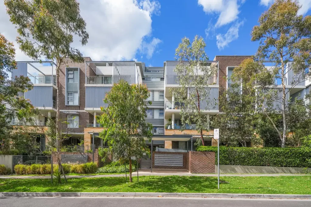 Epping 2房 Epping 黄金地段宽敞两卧室公寓 Spacious Two-Bedroom Apartment in a Prime Epping Location