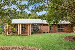 13 Mountain Vista Drive, Glass House Mountains