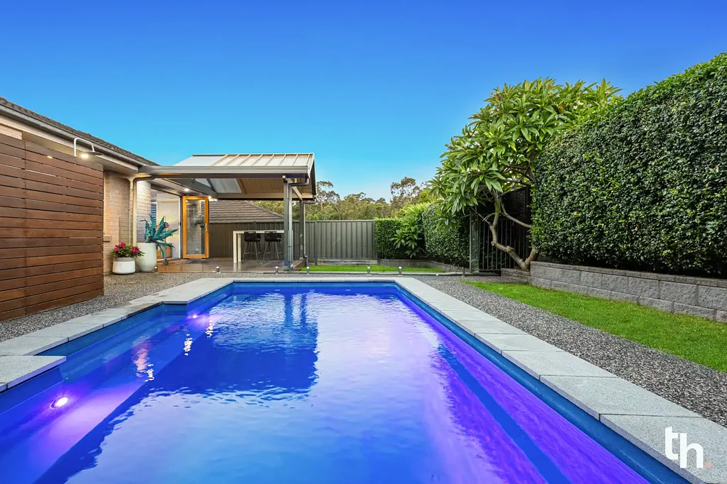 Cameron Park 4房  Feel-Good Family Home Offering Great Entertaining Credentials
