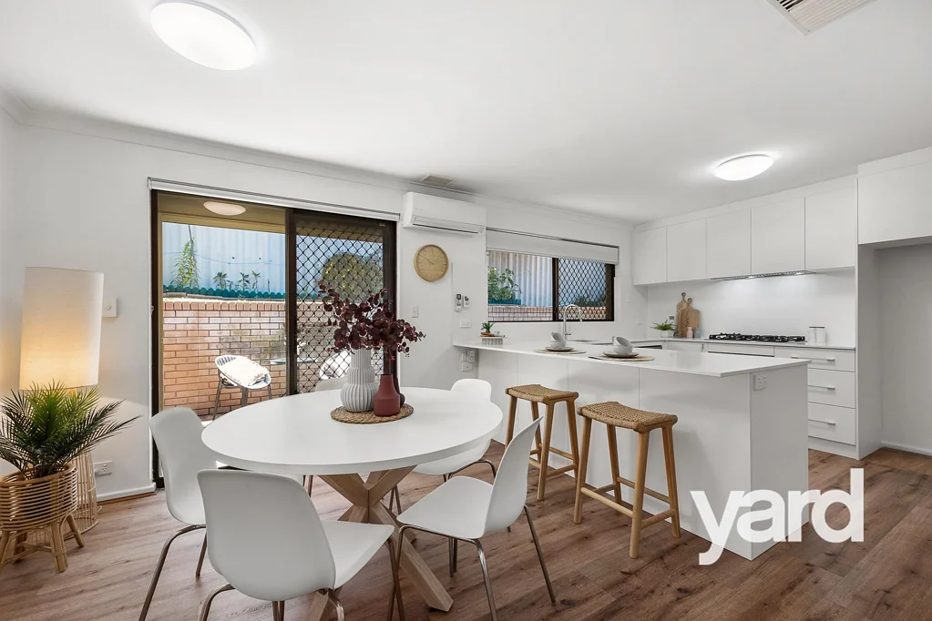 3/13 Yeovil Crescent, Bicton, WA 6157