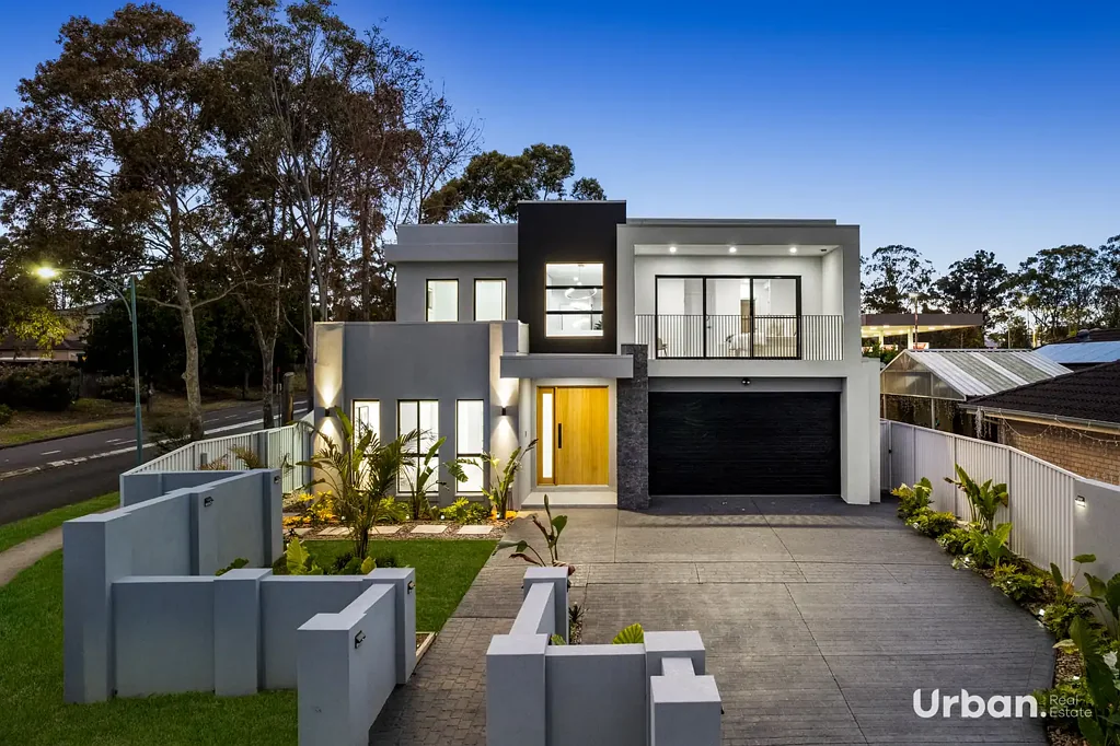 2 Dalmeny Drive, Prestons, NSW 2170