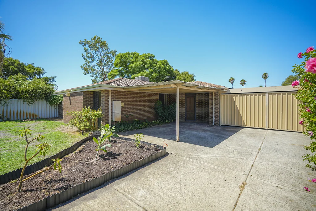 12 Yenisey Crescent, Beechboro, WA 6063
