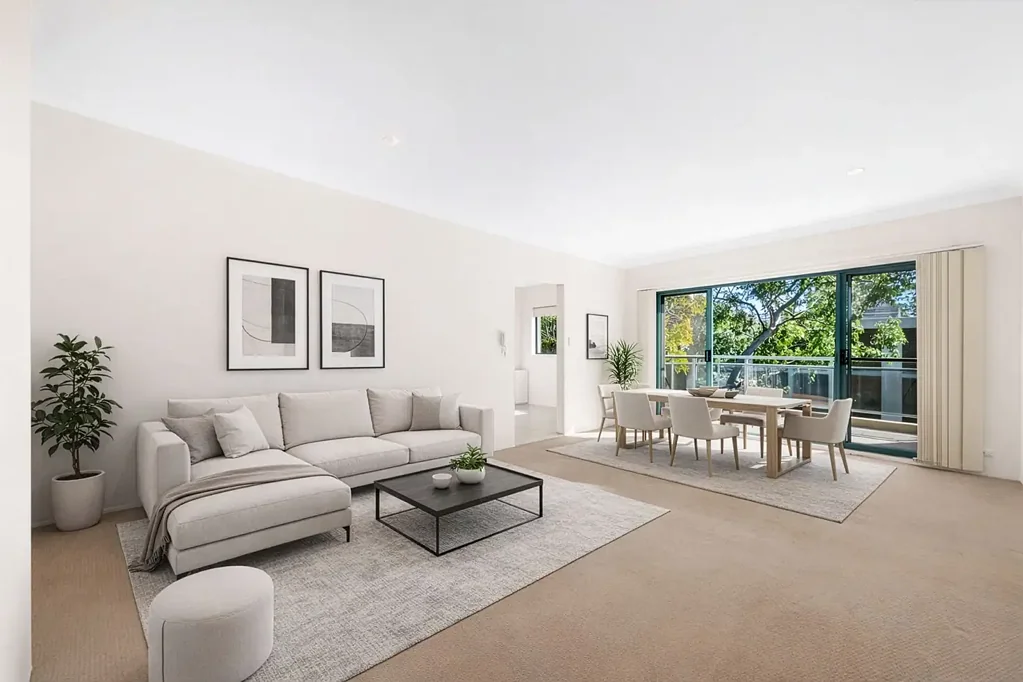 2 Bedroom with Huge Eat in Kitchen in the heart of Gordon