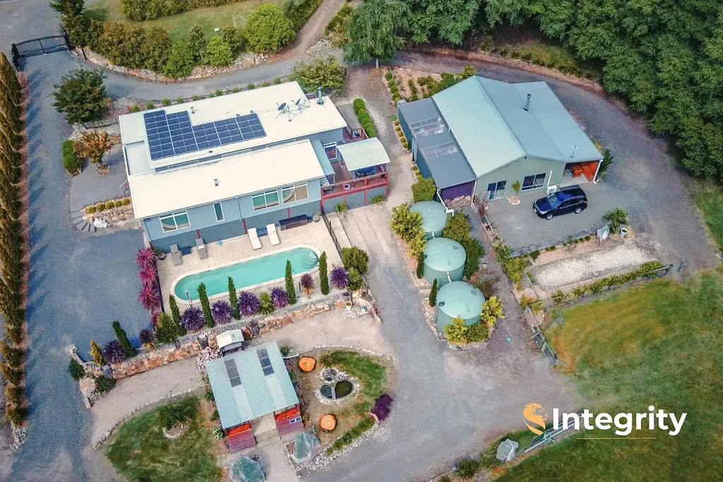 Marysville 7ਬੈੱਡਰੂਮ DUAL OCCUPANCY - MOUNTAIN AND RIVER VIEWS