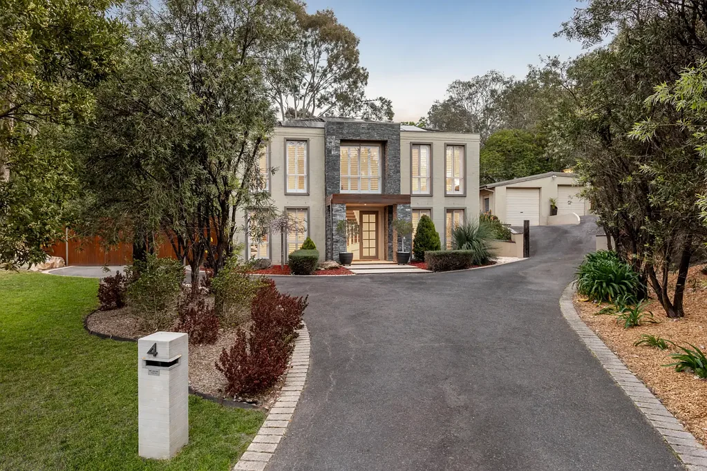 Eltham North 4 Slaapkamer Welcome home!