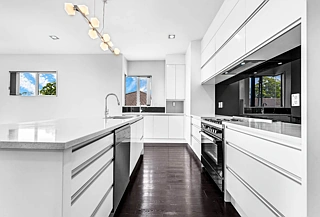 11 Barnsley Place, Henderson, Waitakere City