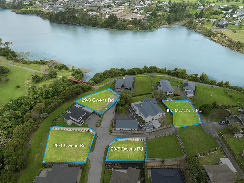 Waiuku Make this Patch your Own!