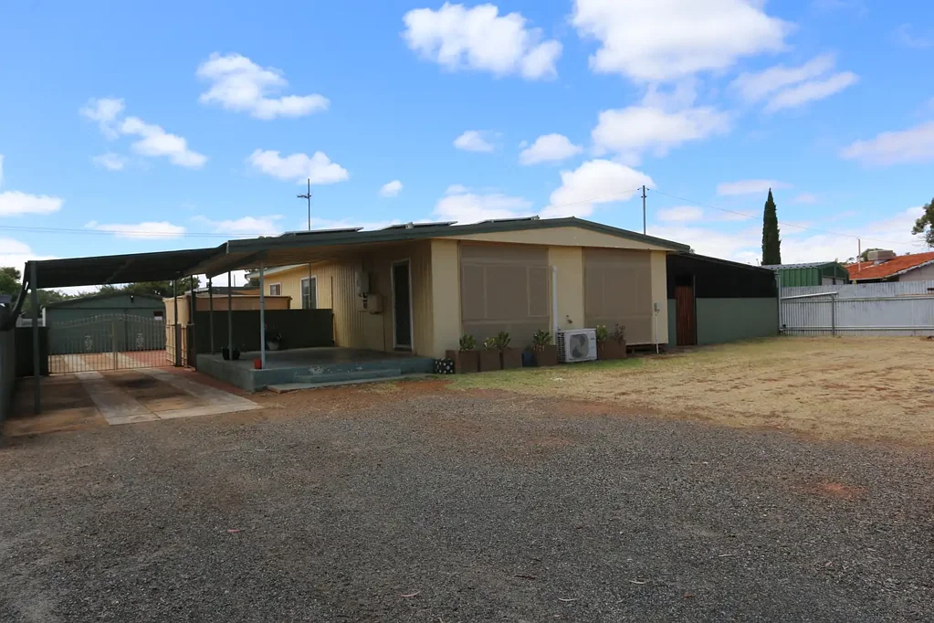 20 Grevillea Crescent, Kambalda West, WA 6442