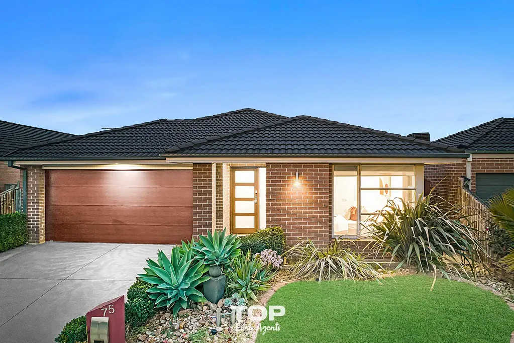 75 Brocker Street, Clyde North, VIC 3978