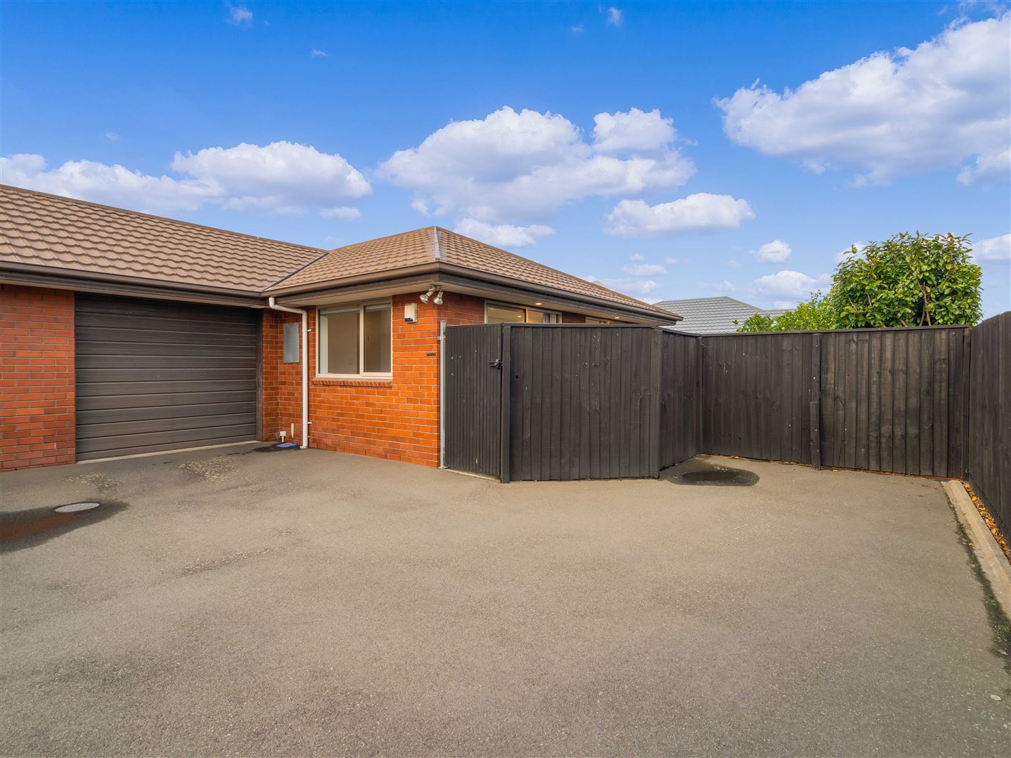 28b Seymour Street, Hornby, Christchurch, 2房, 1浴, Townhouse