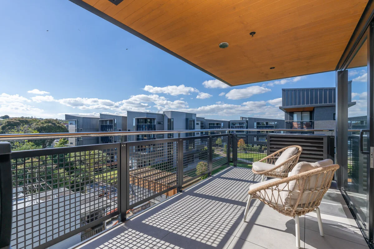 Onehunga 2Habitaciones Ready to Move In: Premium Corner Apartment