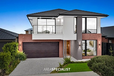 Officer South 5 Slaapkamer Luxury Family Living with Space, Style & Premium Upgrades