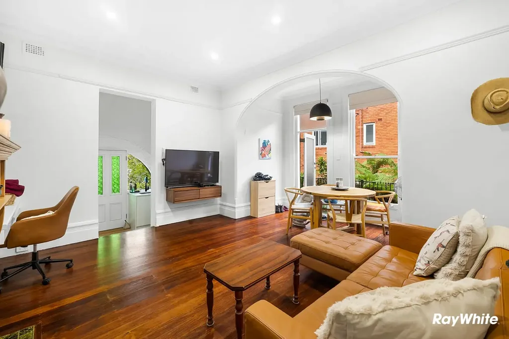 Renovated Apartment in Prime Hunters Hill Location
