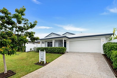 Smithfield 3房  Custom Built, Coastal Inspired, Designed to Impress.