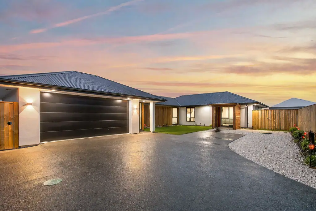 Halswell 5房  Perfect For Multi-Generational Families!