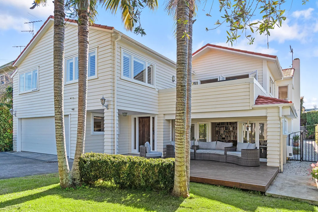 Remuera 5 Bedroom Ideal Family Environment In The 'School Zones'