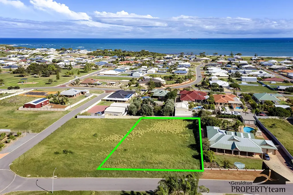 Drummond Cove  Massive Beachside Block ready for your dream home