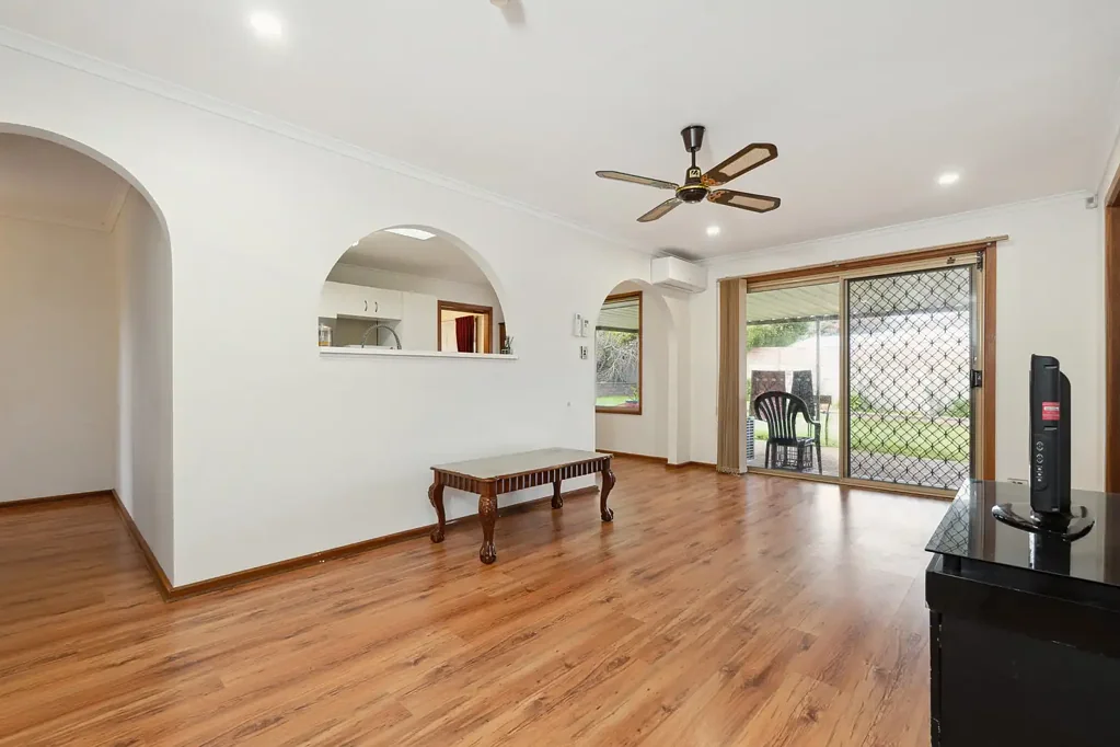 3 Bedroom home located in the desirable suburb of Woodcroft