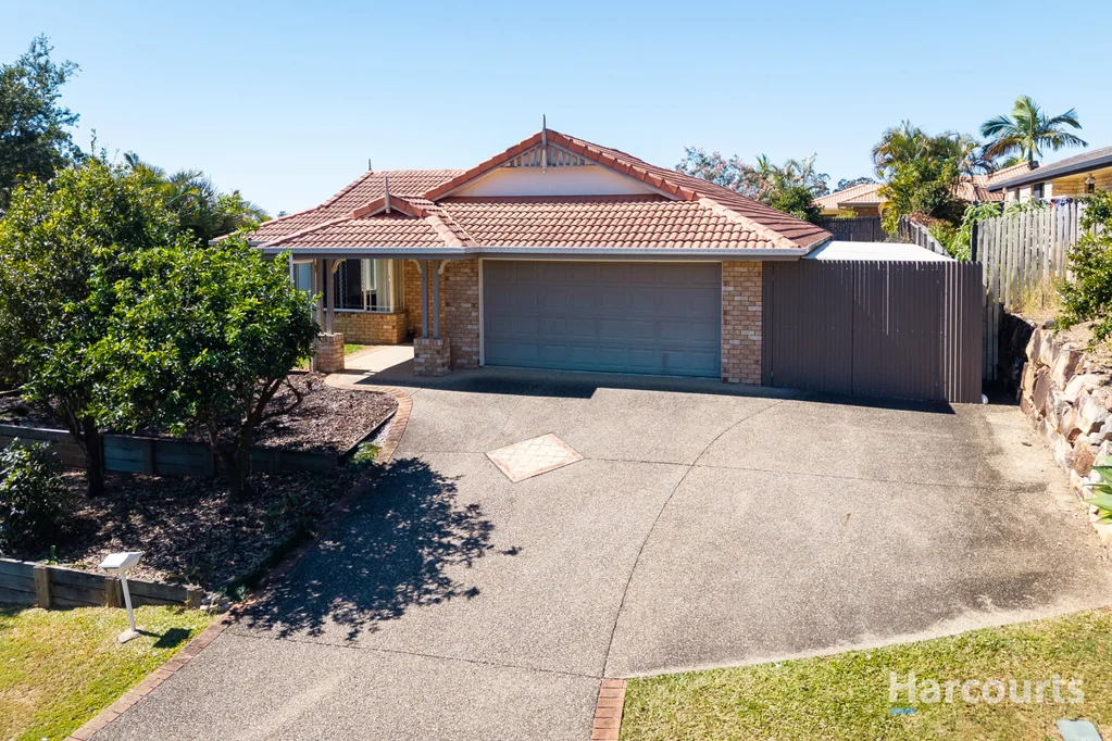 Eatons Hill 4房 便捷低维护生活 Convenient Low Maintenance Living
