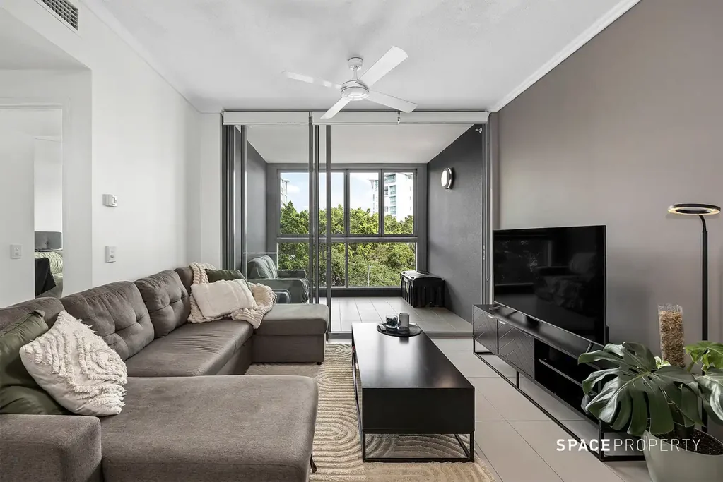 Hamilton 1房 Hamilton 现代生活，空间、风格与日常便利兼备 Modern Hamilton Living with Space, Style & Everyday Convenience