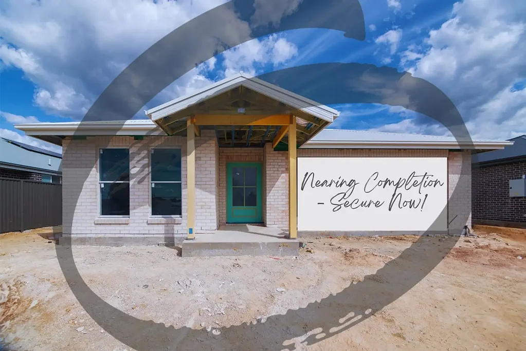 Mudgee 4房  Modern Hamptons Excellence! - Completion Countdown 45 Days