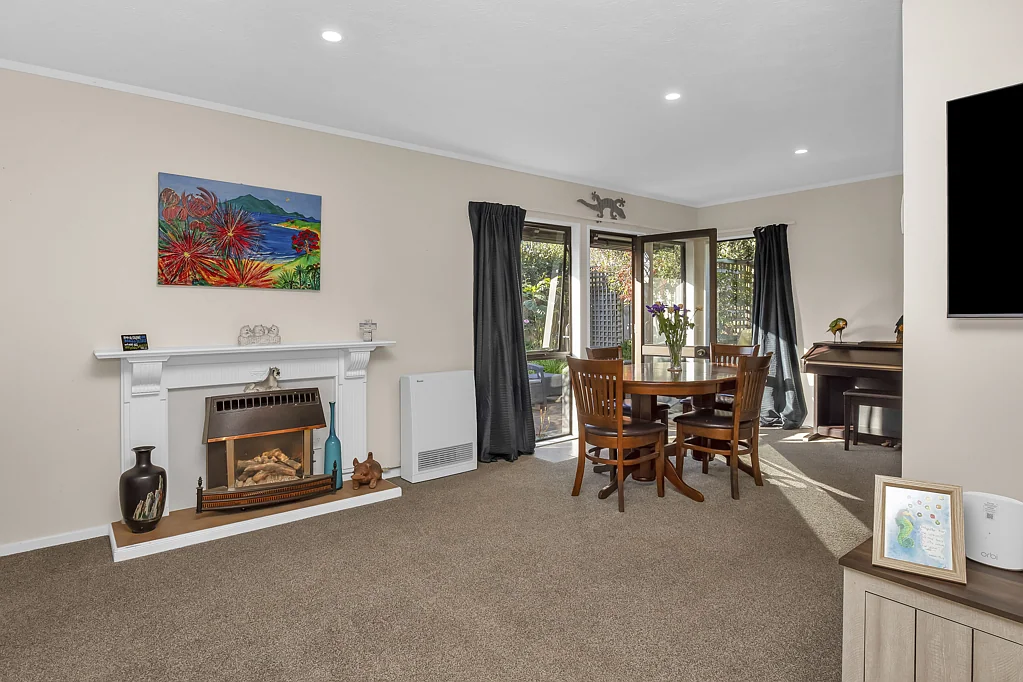 Waikanae 2 Bedroom Easy Living – Affordable, Versatile + Potential!