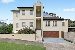 21 Archbald Avenue, Brighton-Le-Sands