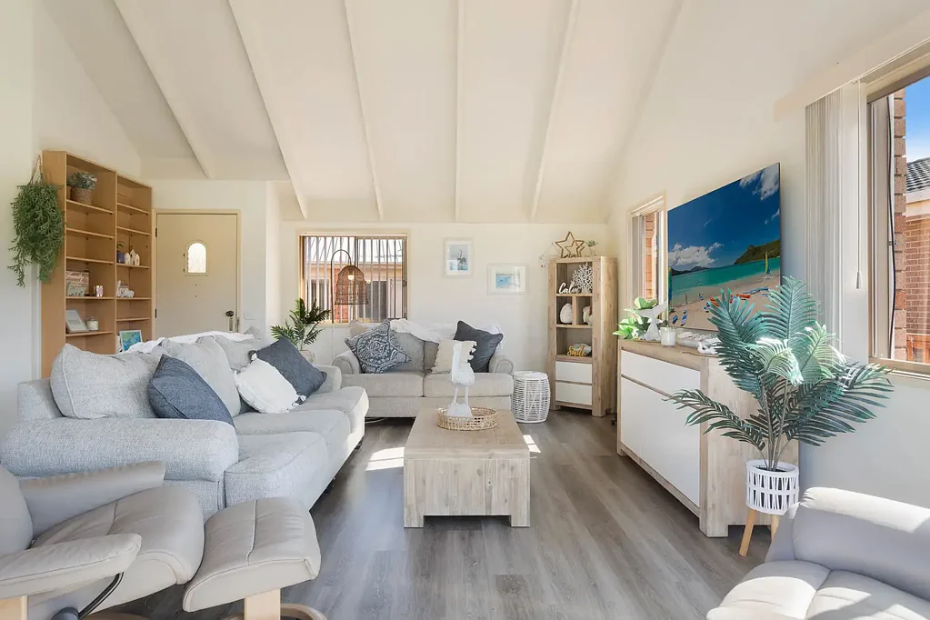 2/22 Berrambool Drive, Berrambool, NSW 2548