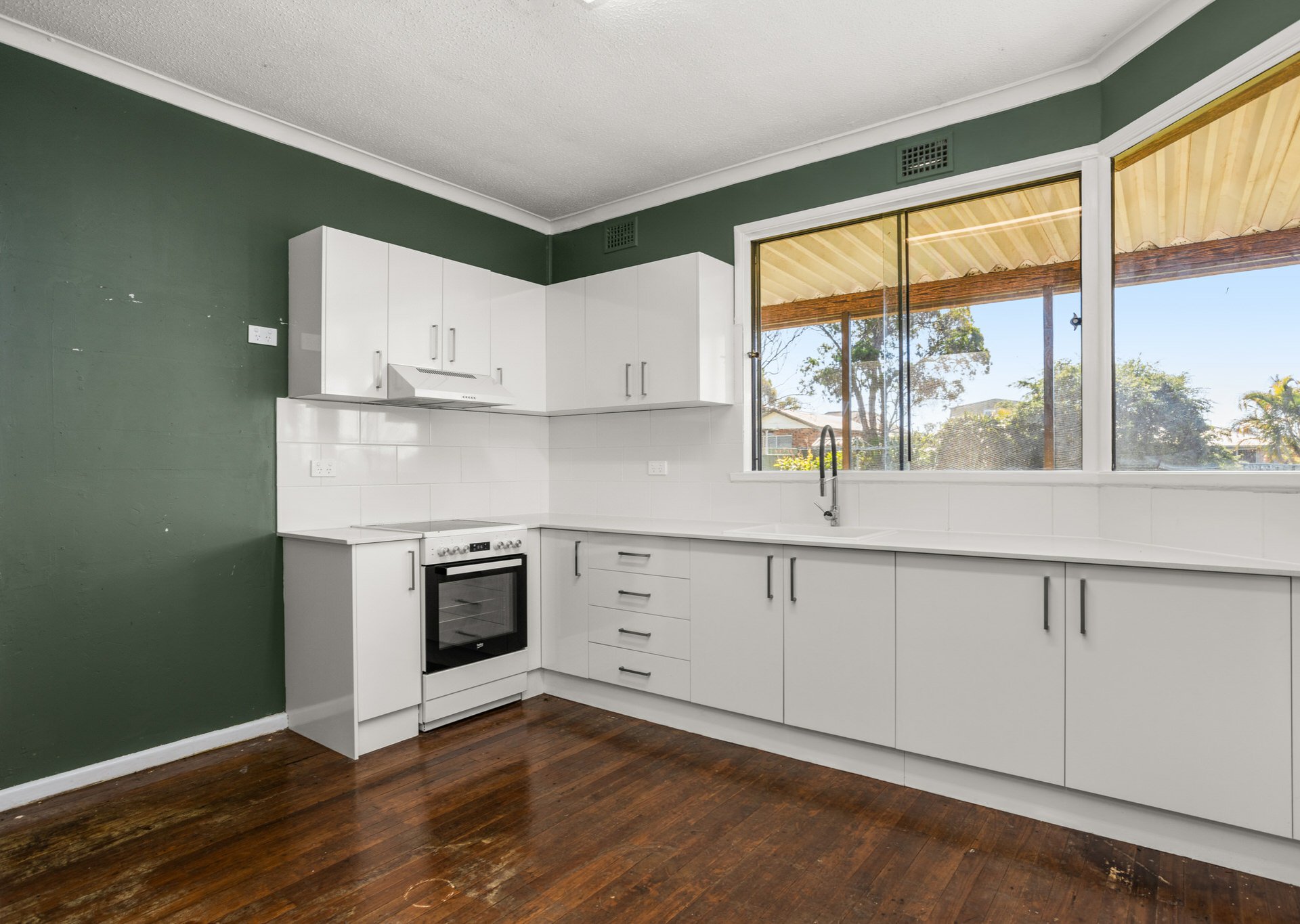 1 MAIDEN AV, TAREE NSW 2430, 0房, 0浴, House