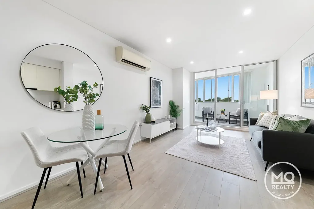 Strathfield 2部屋 Immaculately Refreshed North-Facing Apartment in the Heart of Strathfield