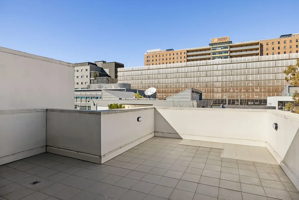 North-facing apartment in top location