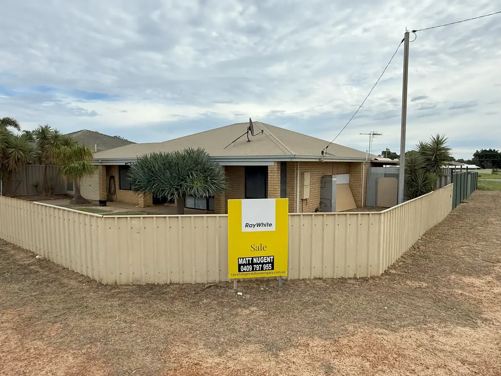 1 Boaz Street, Karloo, WA 6530