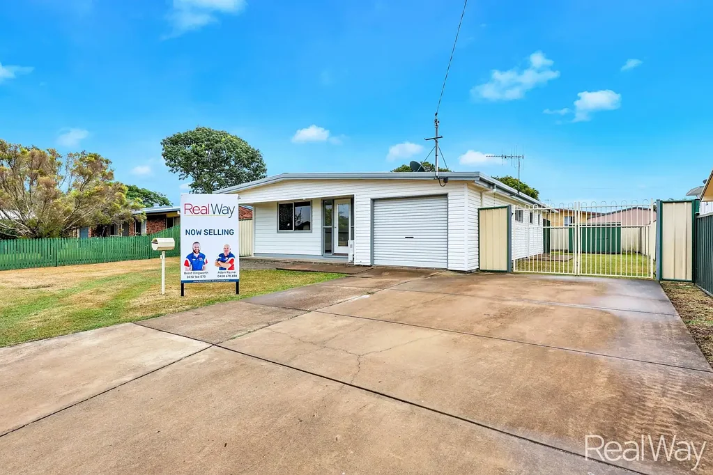 Bundaberg North 3房  Top-To-Toe Renovation, Charming Lowset On A Low Maintenance 630sqm Block