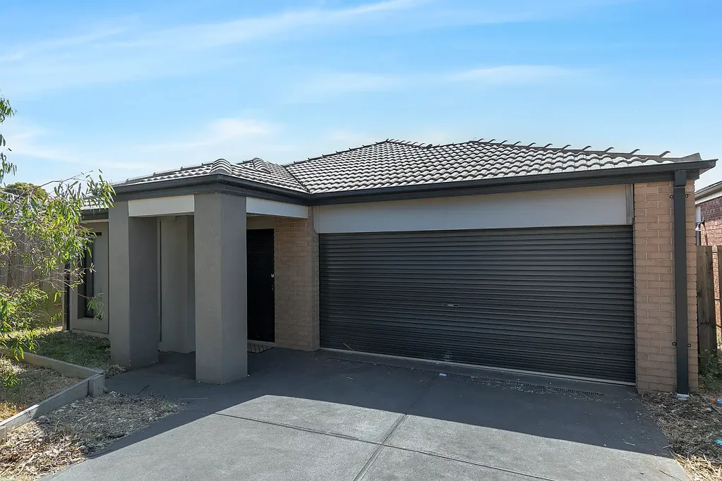Family living, spacious and sunny