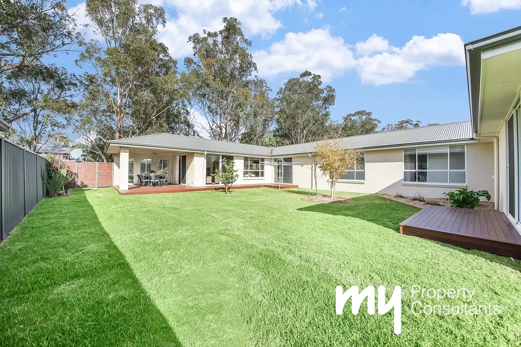 13 Howard Loop, Oran Park, NSW 2570