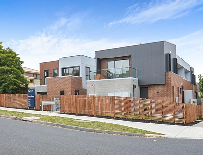 3/3 Dryden Street, Doncaster East, Inner East Melbourne, 2 침실, 2 욕실, Unit